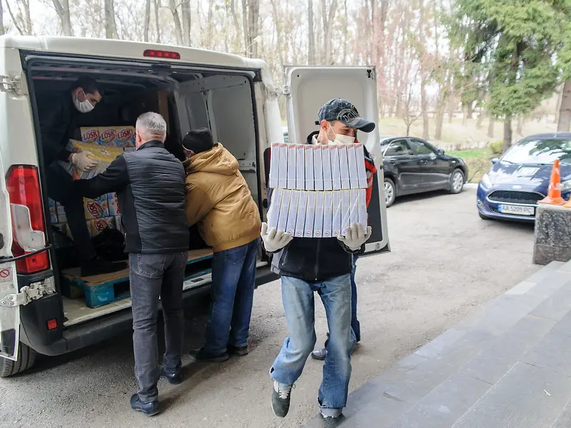 «Хенкель в Україні» підтримує заходи з протидії COVID-19 і допомагає медикам